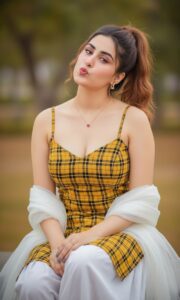 Escorts in Bahadurabad Karachi